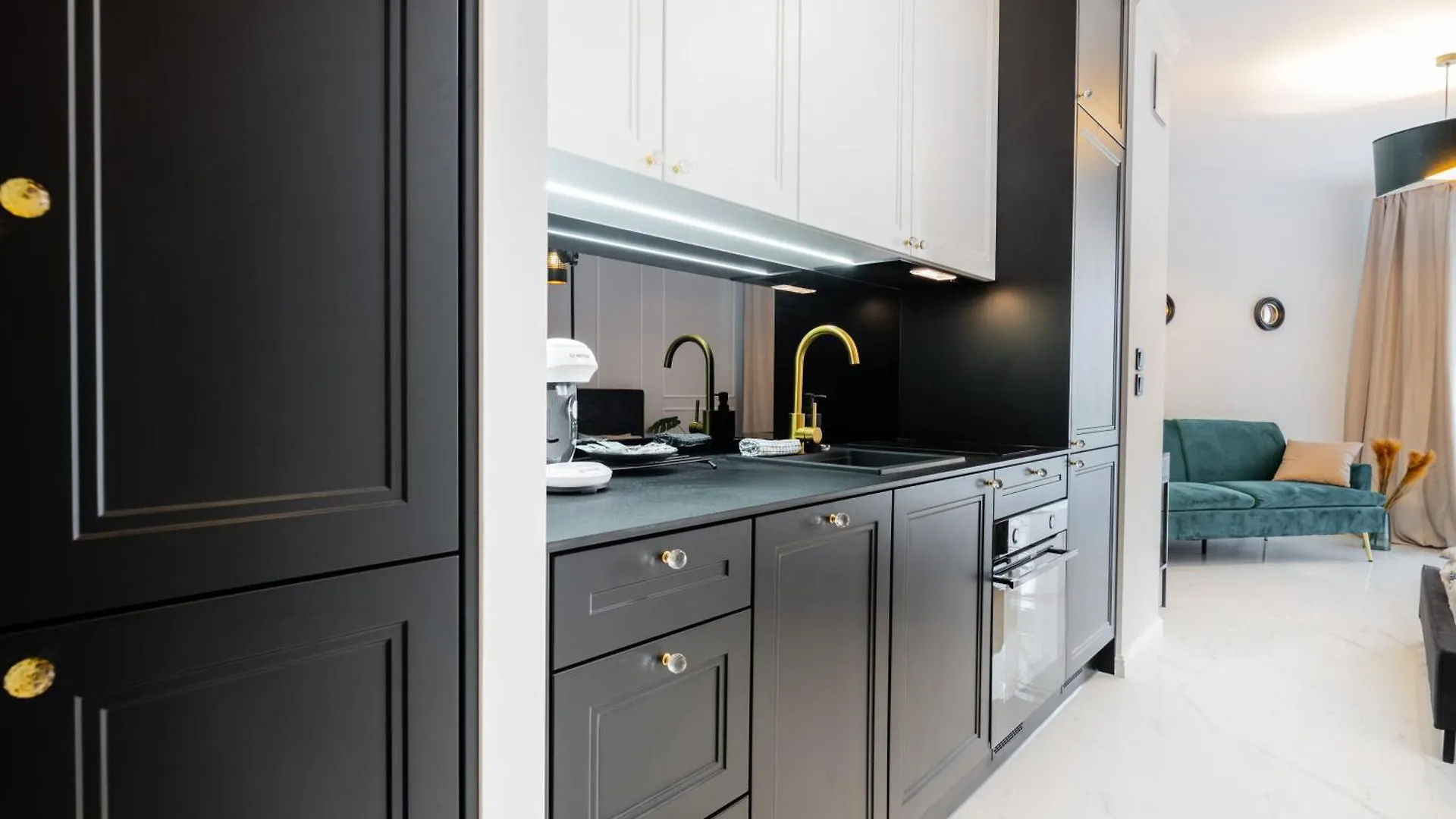 Citysphere Premium Studios Warsaw Apartment
